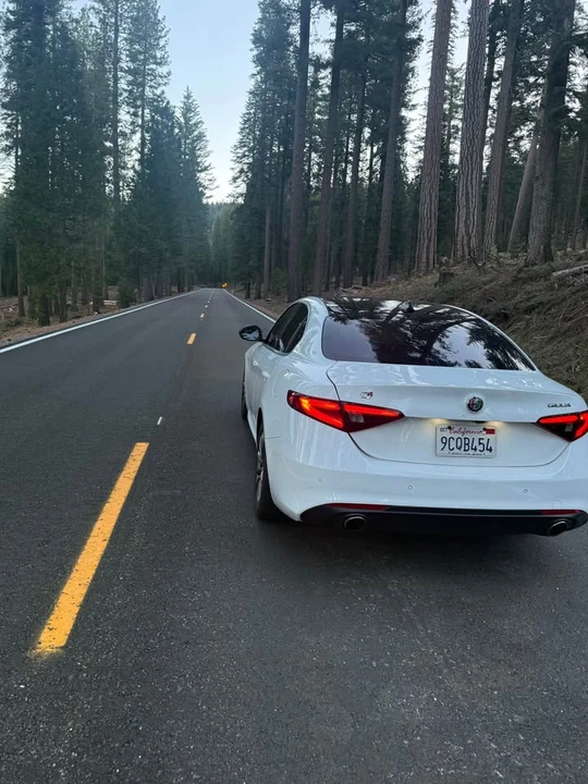2018 Alfa Romeo Giulia - Image 3 of 9