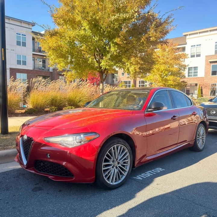 2018 Alfa Romeo Giulia - Image 2 of 10