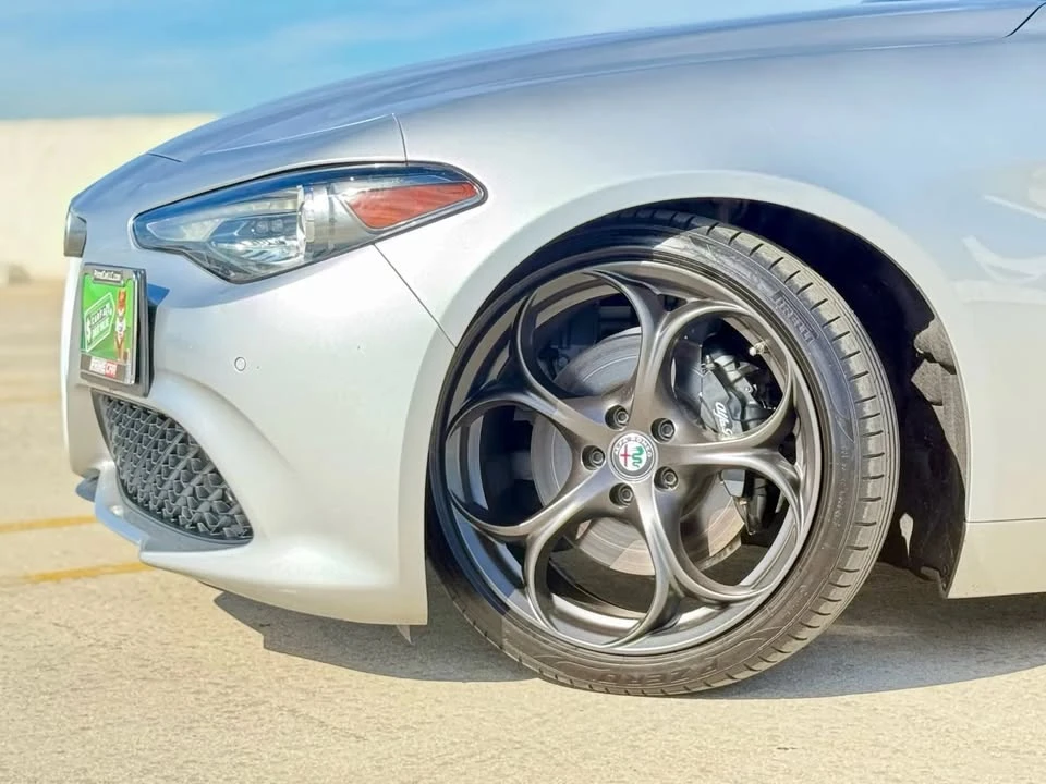2018 Alfa Romeo Giulia - Image 3 of 16