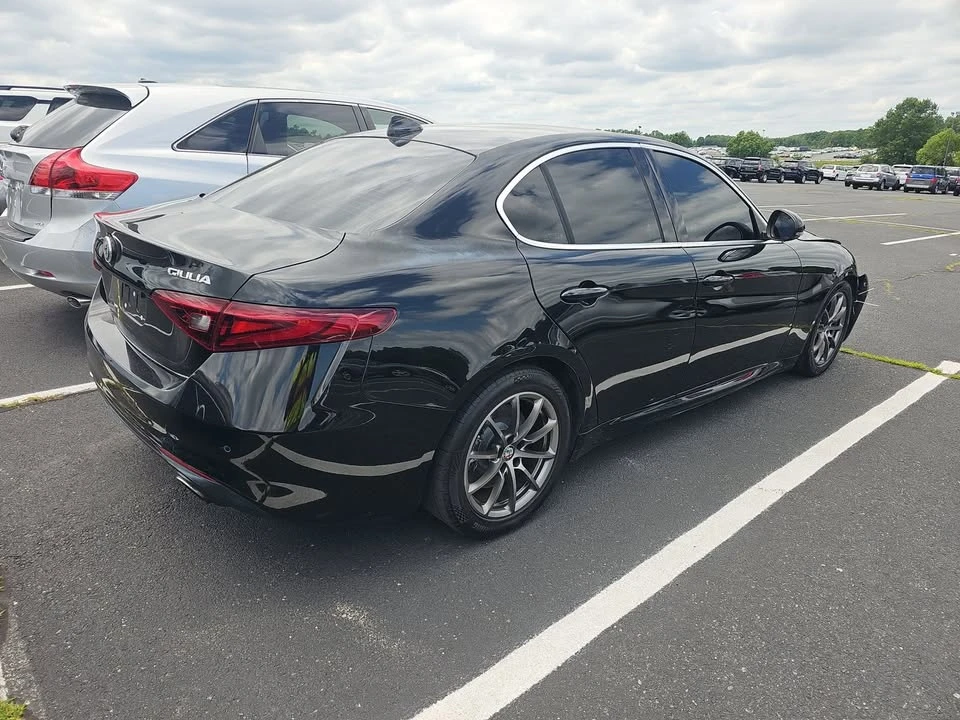 2018 Alfa Romeo Giulia - Image 7 of 9