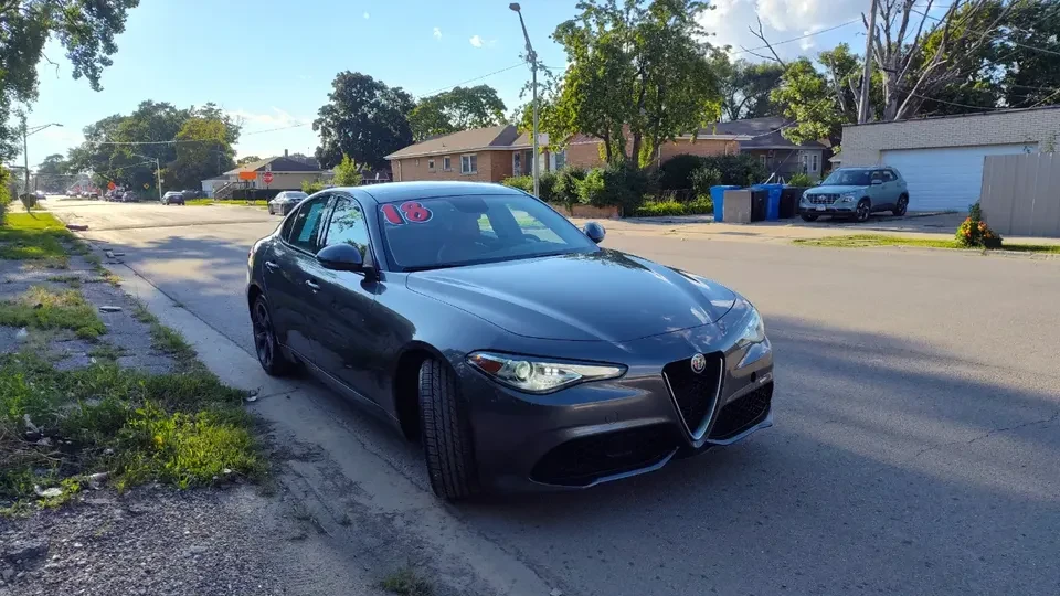 2018 Alfa Romeo Giulia - Image 10 of 20