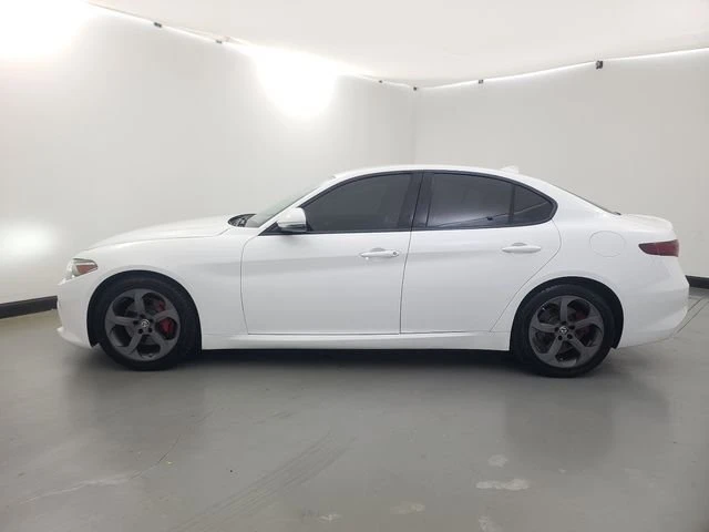 2018 Alfa Romeo Giulia - Image 6 of 20