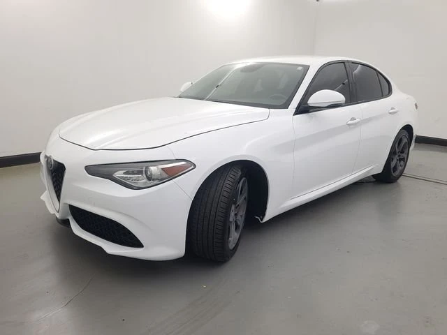2018 Alfa Romeo Giulia - Image 7 of 20