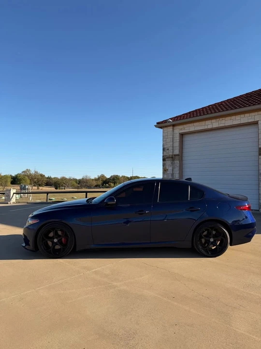 2018 Alfa Romeo Giulia - Image 6 of 18