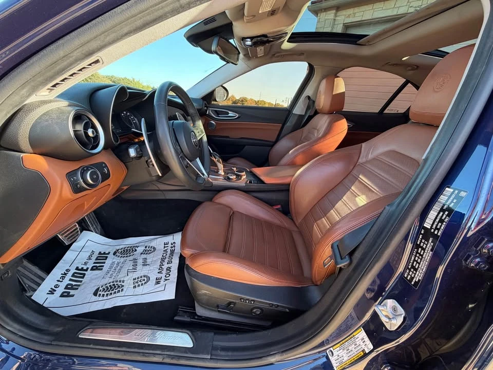 2018 Alfa Romeo Giulia - Image 7 of 18