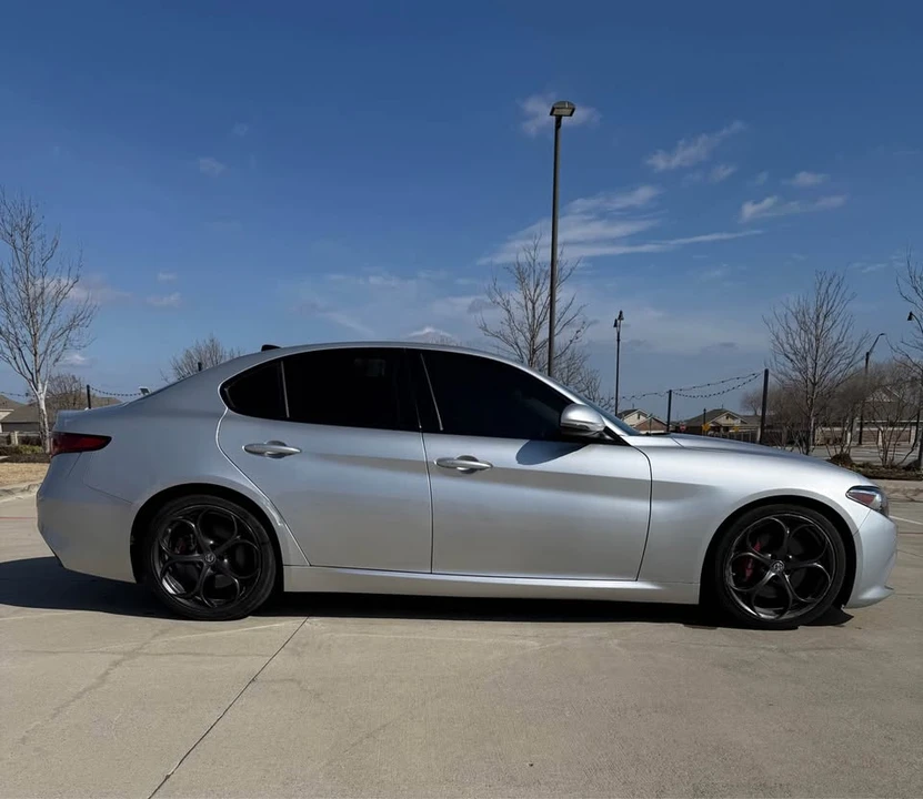 2018 Alfa Romeo Giulia - Image 3 of 12