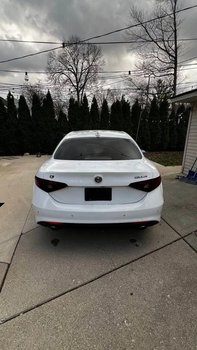 2018 Alfa Romeo Giulia - Image 4 of 13