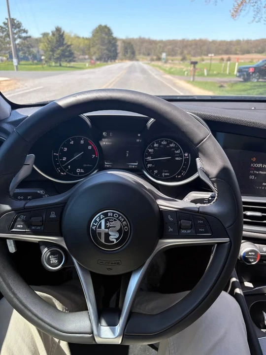 2018 Alfa Romeo Giulia - Image 3 of 4