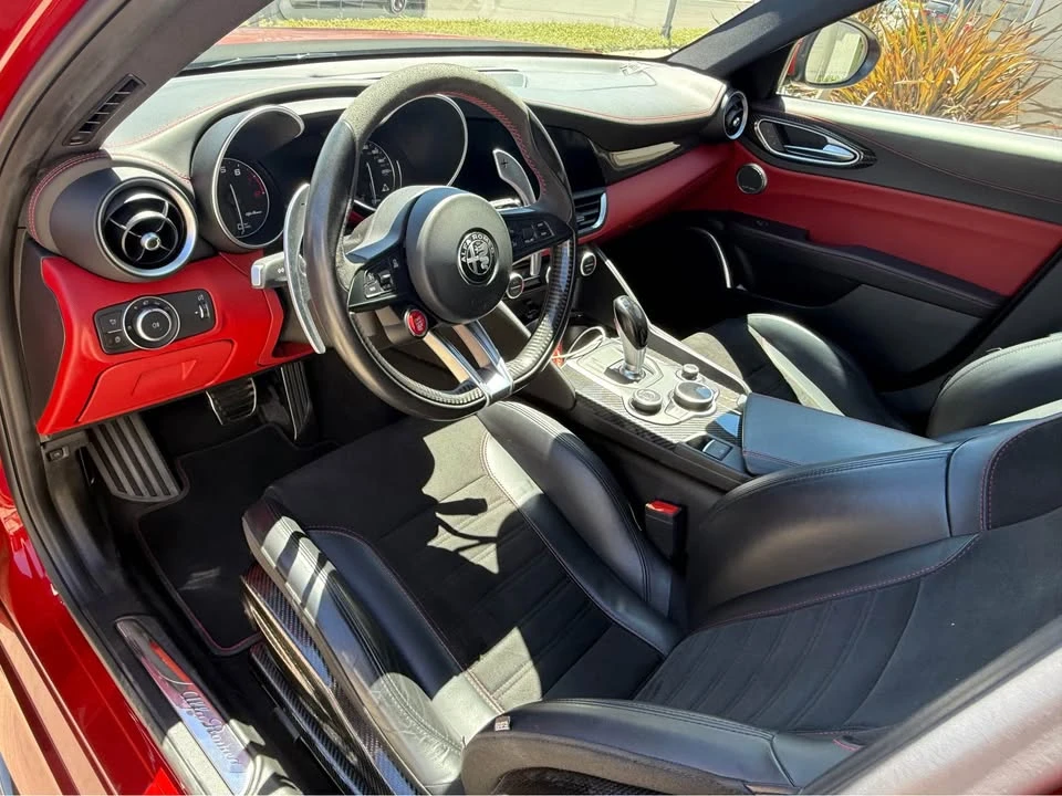 2018 Alfa Romeo Giulia - Image 4 of 20