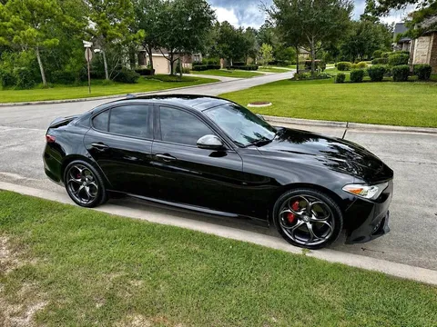 2018 Alfa Romeo Giulia Ti Sport Veloce Q2