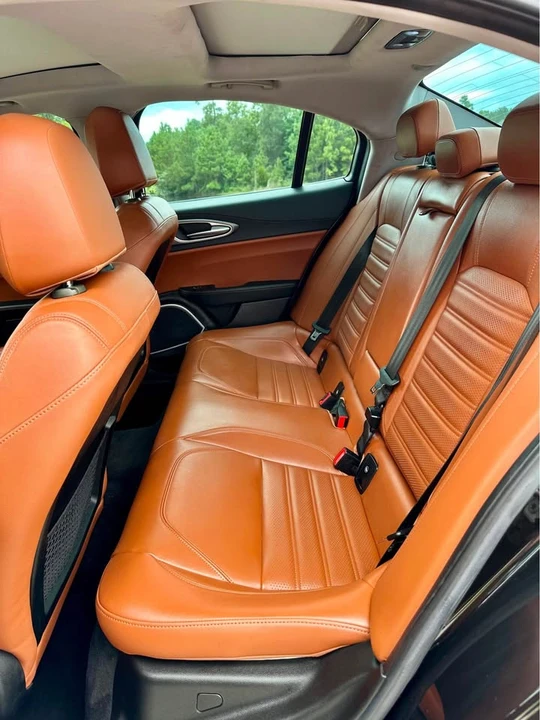 2018 Alfa Romeo Giulia - Image 2 of 20