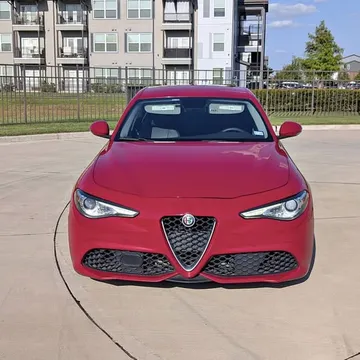 2018 Alfa Romeo Giulia Giulia