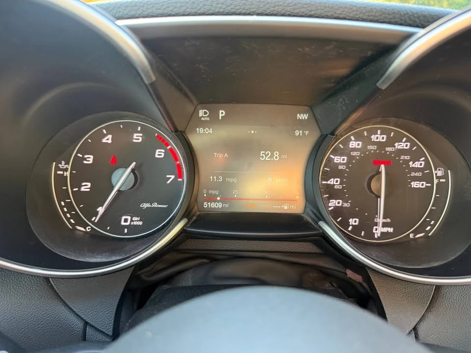 2018 Alfa Romeo Giulia - Image 13 of 13