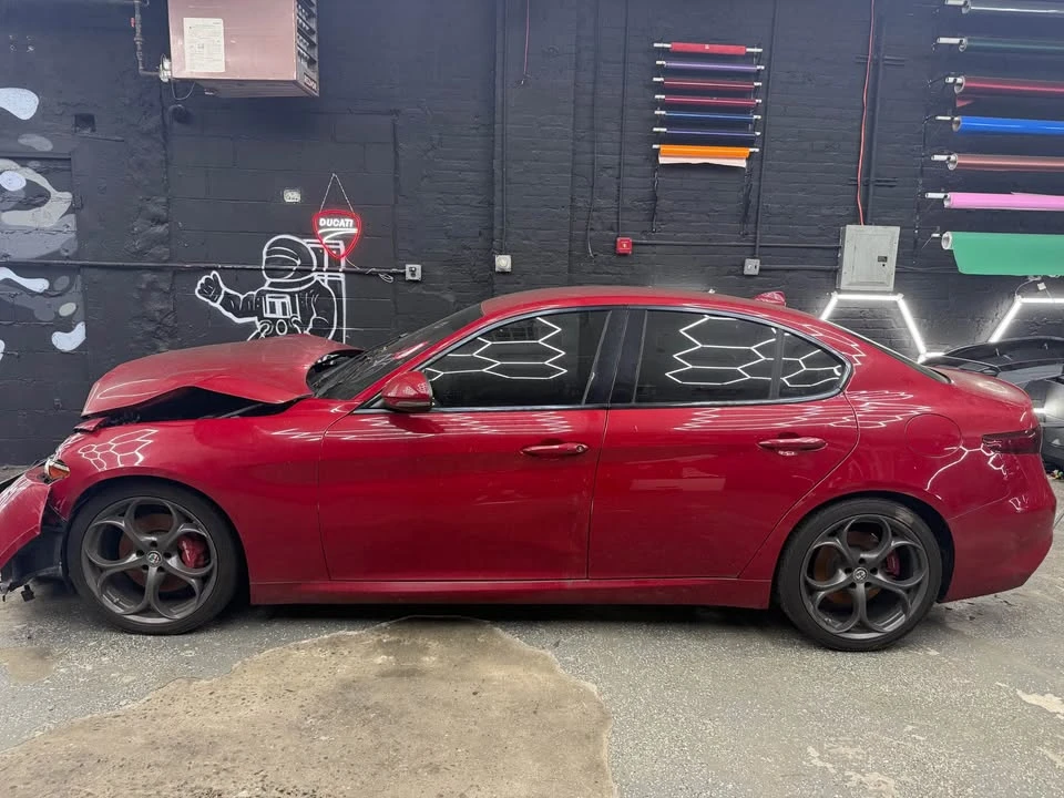 2018 Alfa Romeo Giulia - Image 2 of 9
