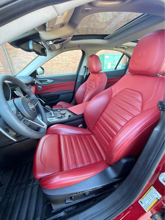 2018 Alfa Romeo Giulia - Image 4 of 12