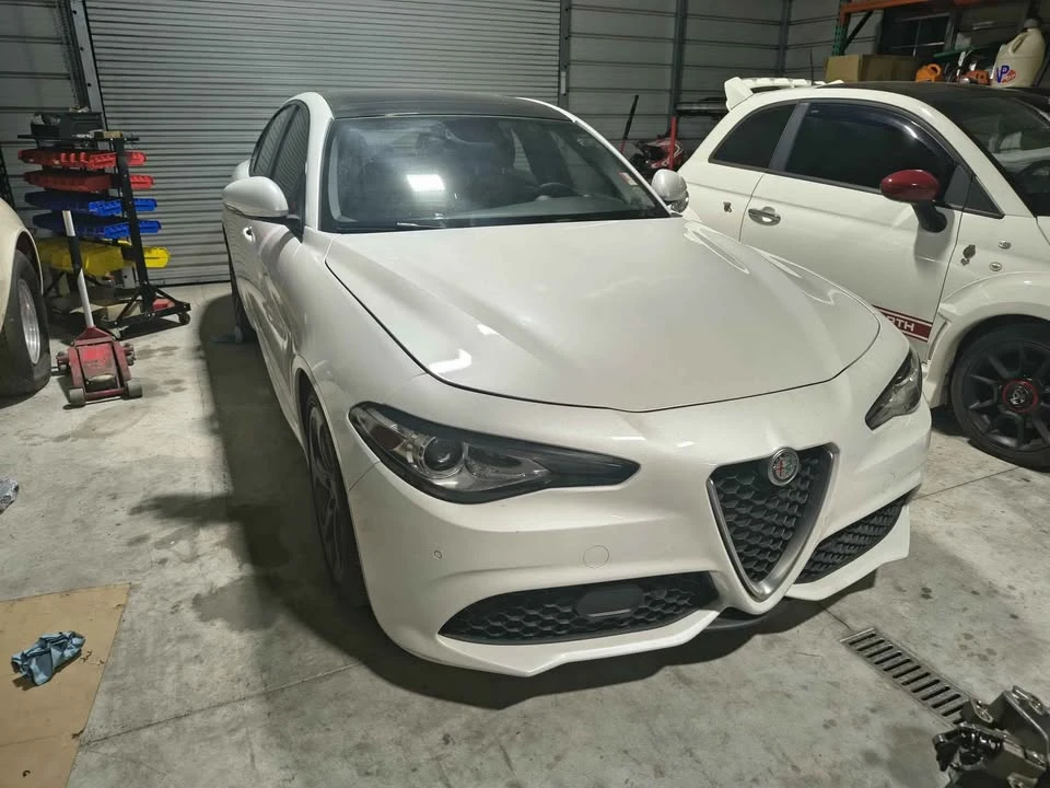2018 Alfa Romeo Giulia - Image 4 of 14