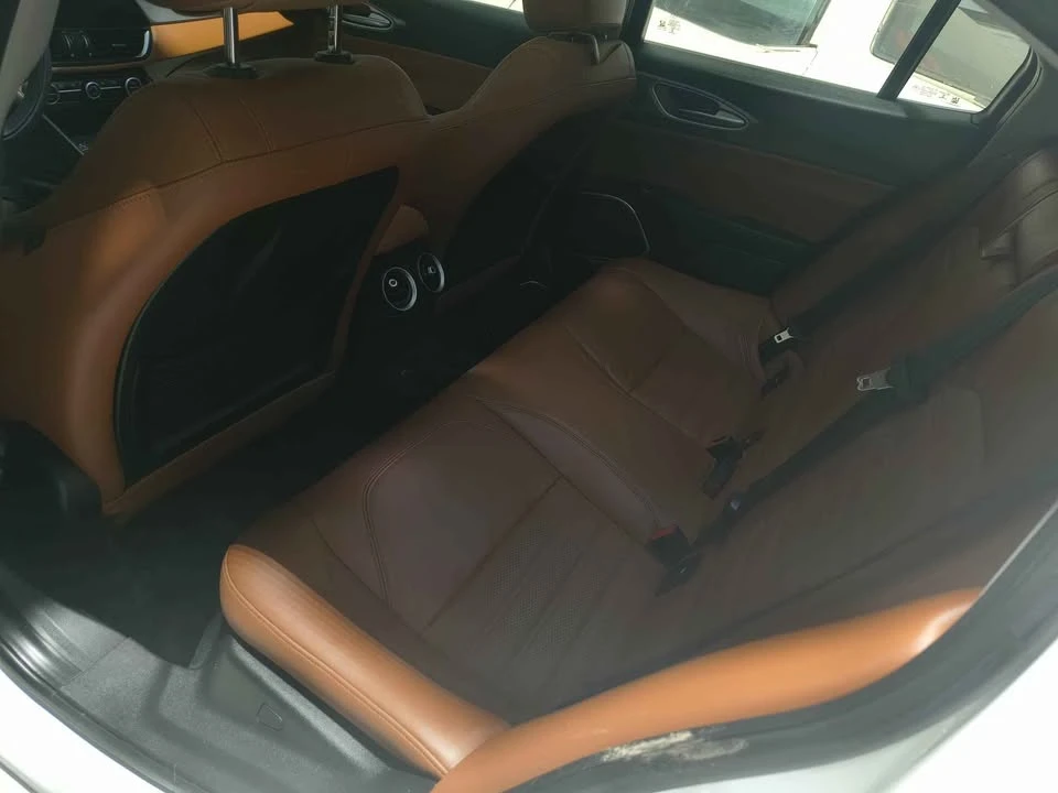 2018 Alfa Romeo Giulia - Image 7 of 14