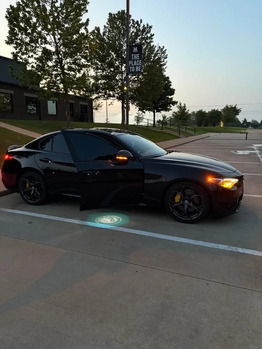 2018 Alfa Romeo Giulia - Image 2 of 16