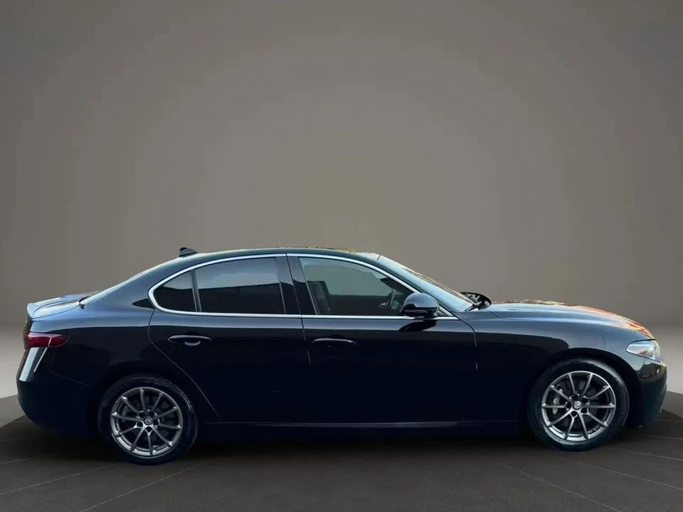 2018 Alfa Romeo Giulia - Image 4 of 20