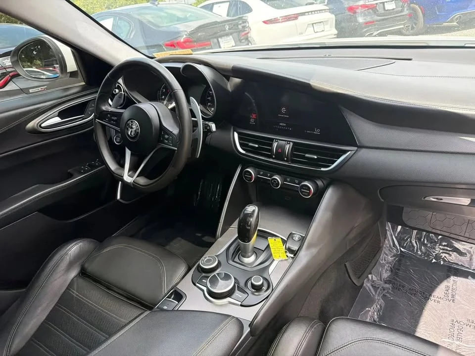 2018 Alfa Romeo Giulia - Image 20 of 20