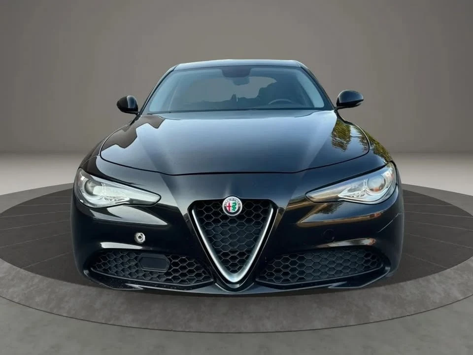 2018 Alfa Romeo Giulia - Image 2 of 20