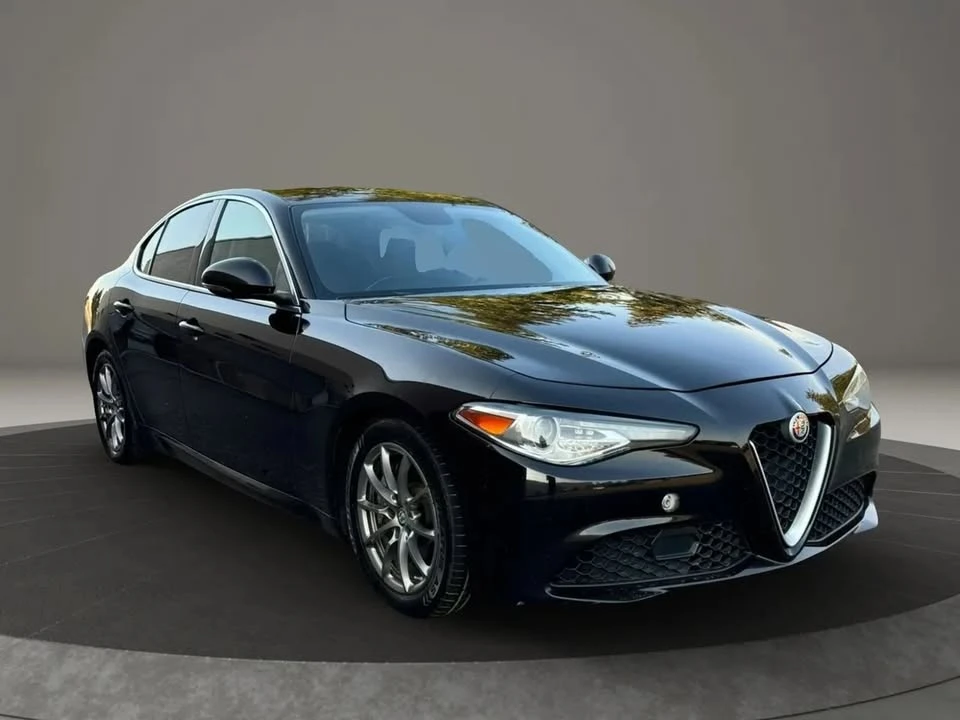 2018 Alfa Romeo Giulia - Image 3 of 20