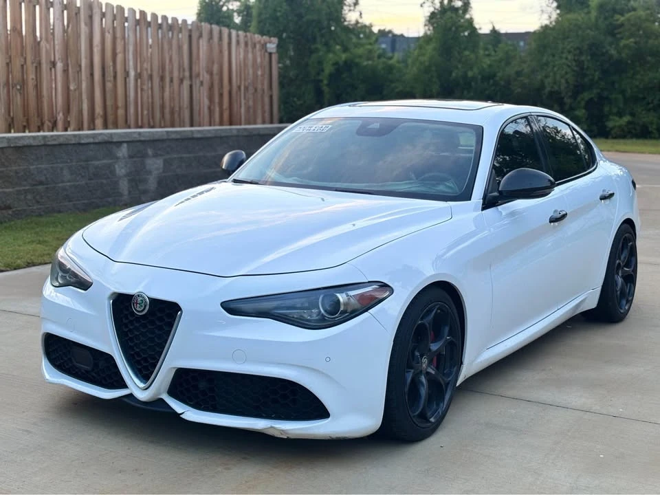 2018 Alfa Romeo Giulia - Image 3 of 14