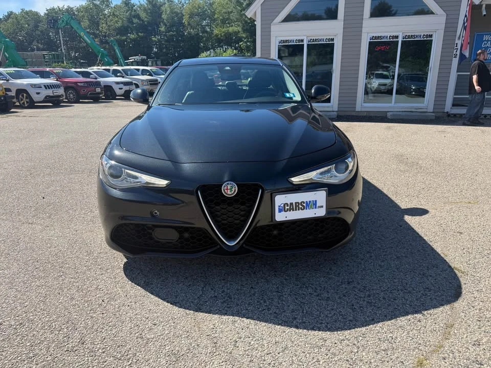 2018 Alfa Romeo Giulia - Image 2 of 16