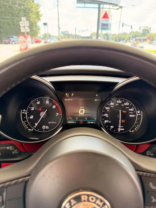 2018 Alfa Romeo Giulia - Image 2 of 20
