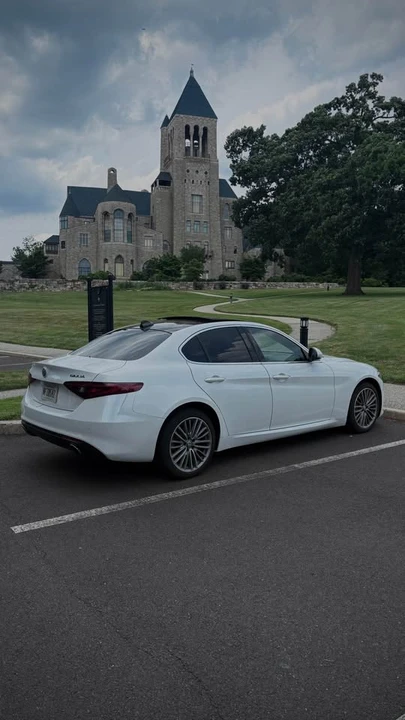 2018 Alfa Romeo Giulia - Image 5 of 6