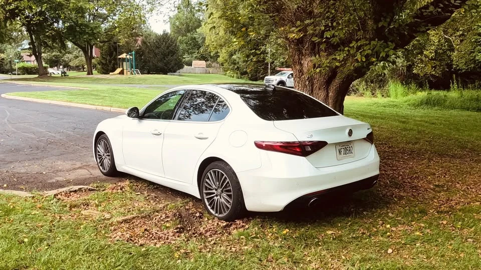 2018 Alfa Romeo Giulia - Image 2 of 6