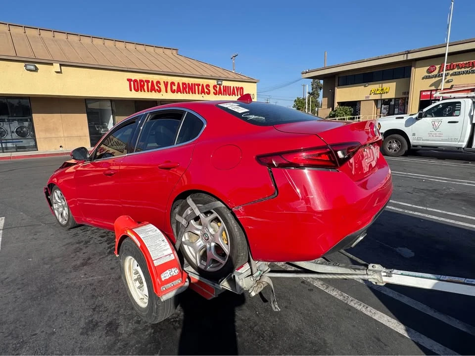 2018 Alfa Romeo Giulia - Image 3 of 6