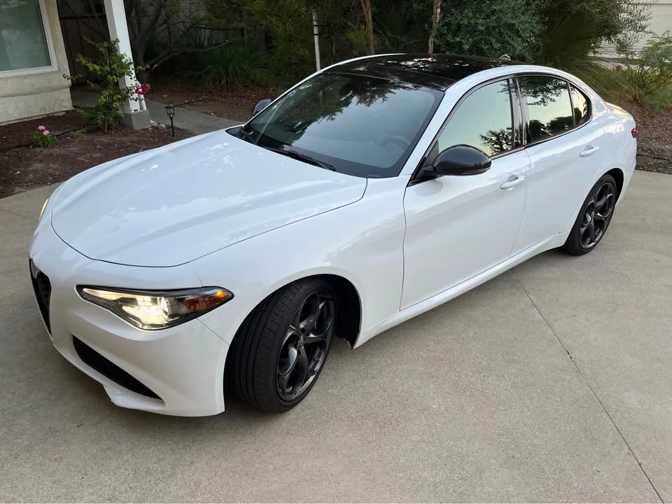 2018 Alfa Romeo Giulia - Image 3 of 8