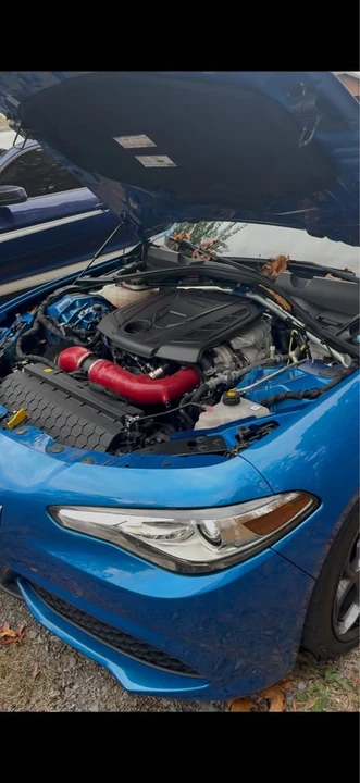 2018 Alfa Romeo Giulia - Image 2 of 13