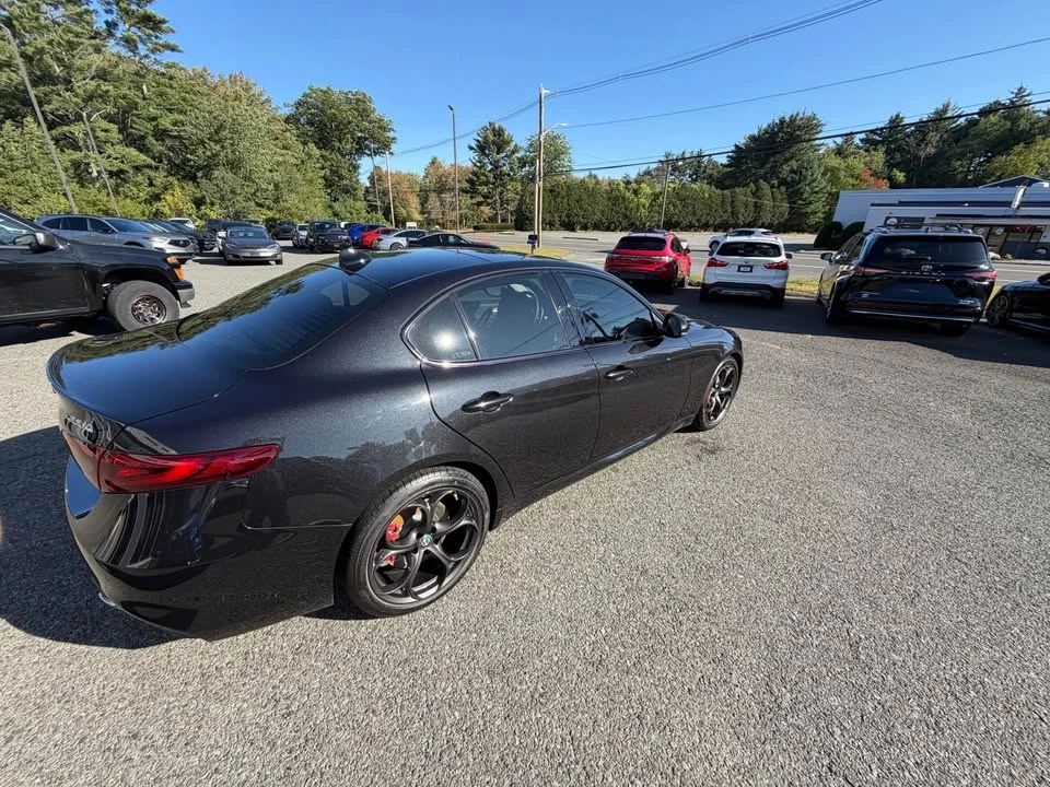 2018 Alfa Romeo Giulia - Image 5 of 7