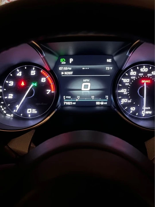 2018 Alfa Romeo Giulia - Image 8 of 8