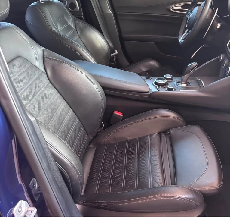 2018 Alfa Romeo Giulia - Image 5 of 14