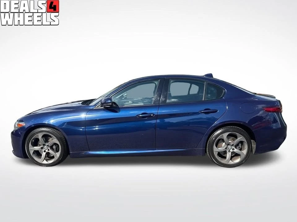 2018 Alfa Romeo Giulia - Image 2 of 20