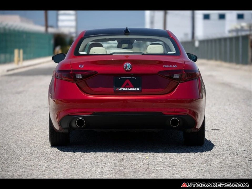 2018 Alfa Romeo Giulia - Image 5 of 20