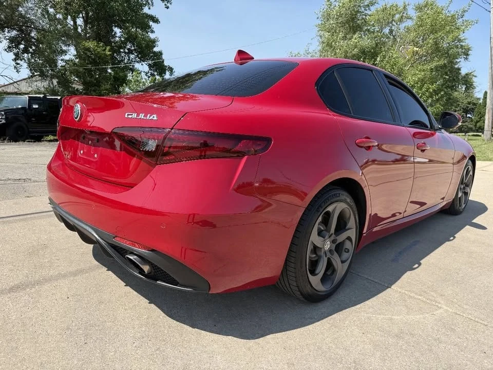 2018 Alfa Romeo Giulia - Image 7 of 20