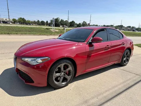 2018 Alfa Romeo Giulia Sport AWD