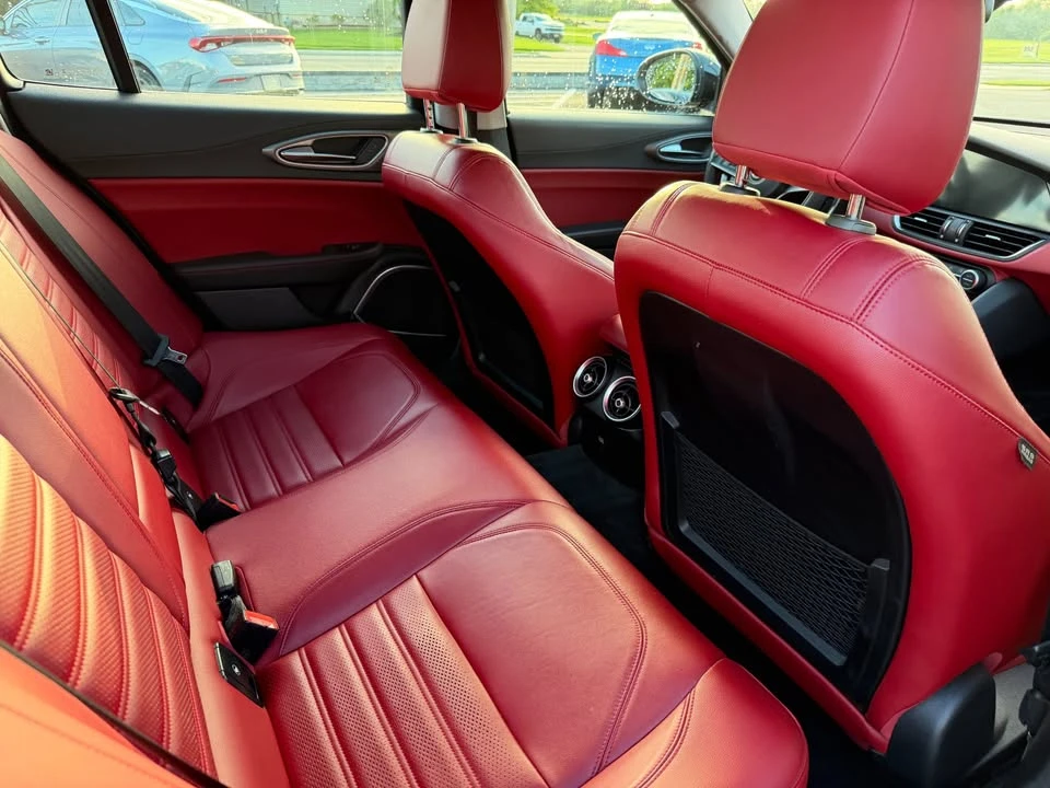 2018 Alfa Romeo Giulia - Image 8 of 12