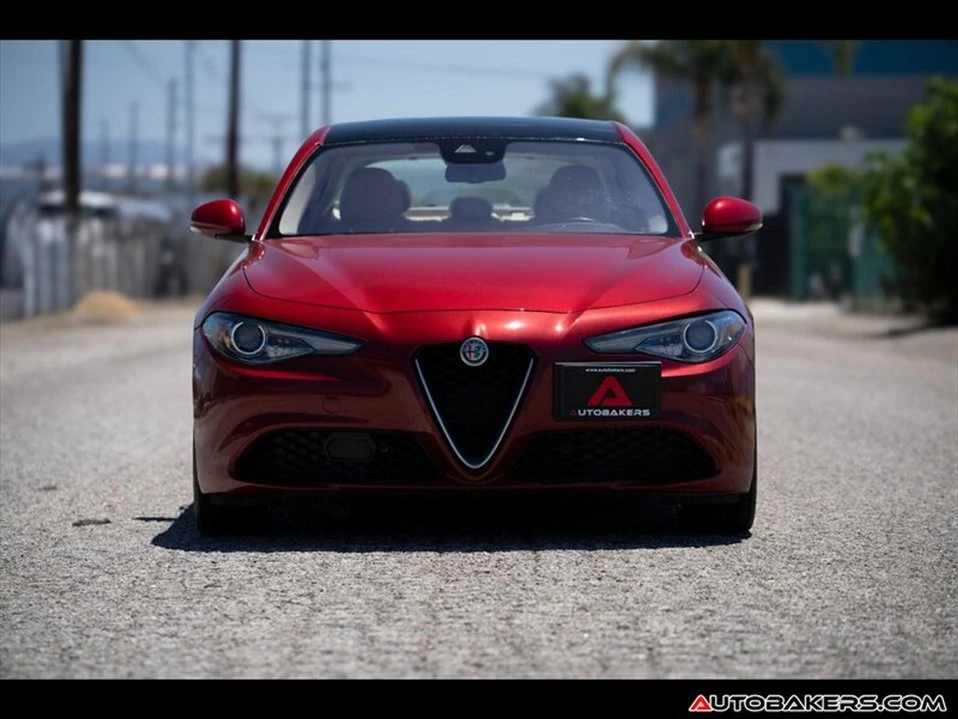 2018 Alfa Romeo Giulia - Image 2 of 20