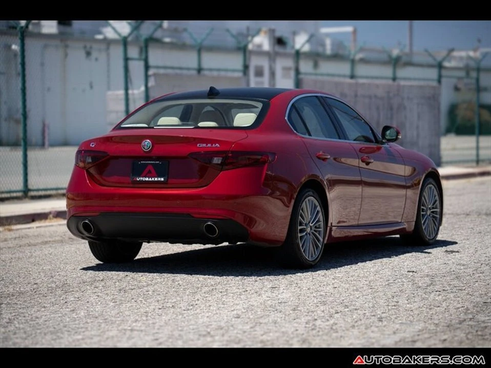2018 Alfa Romeo Giulia - Image 6 of 20