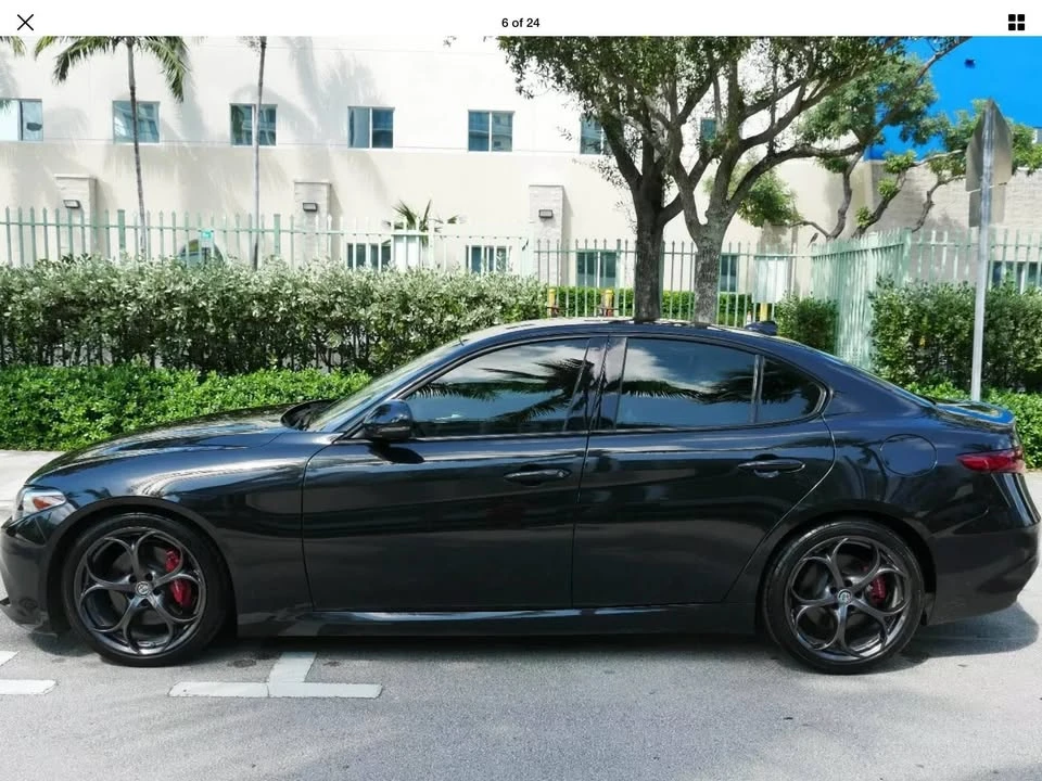 2018 Alfa Romeo Giulia - Image 9 of 13