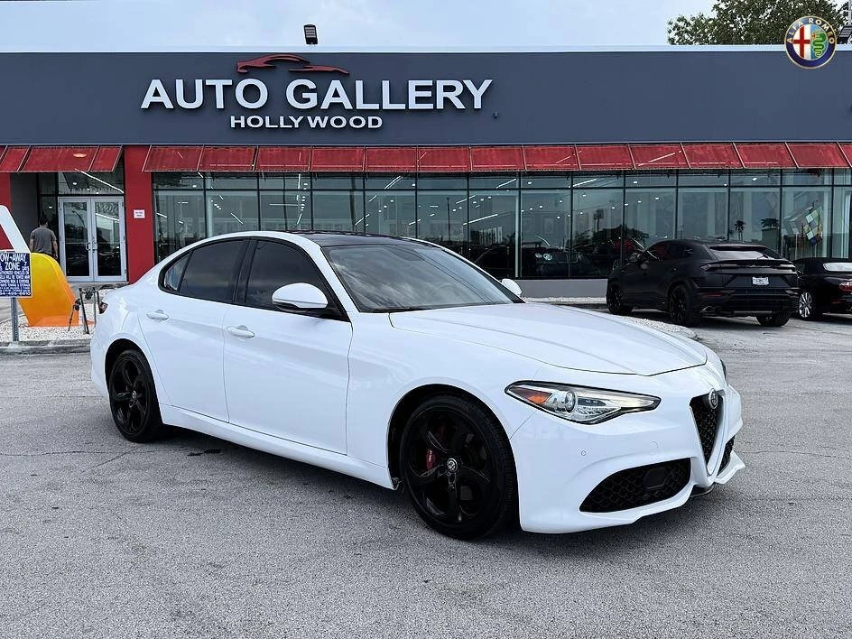 2018 Alfa Romeo Giulia - Image 2 of 20