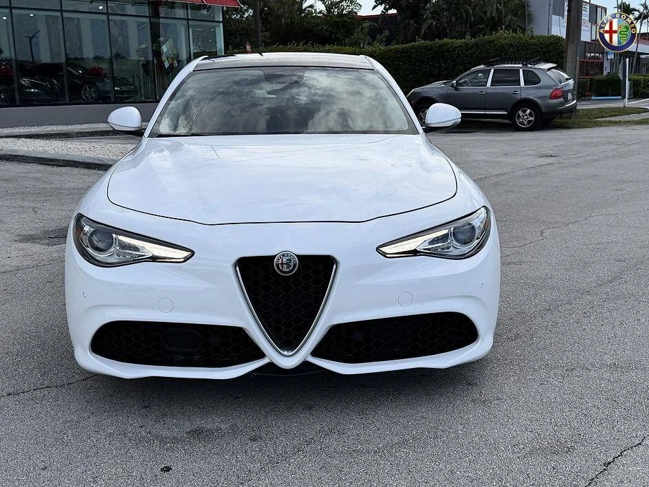 2018 Alfa Romeo Giulia - Image 6 of 20