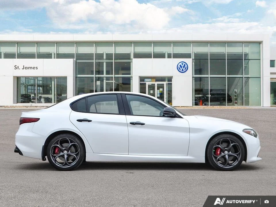 2018 Alfa Romeo Giulia - Image 6 of 20