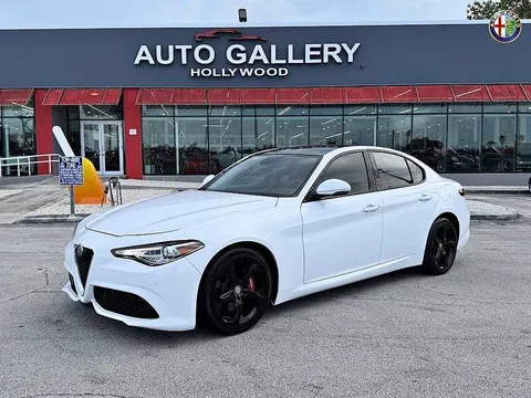 2018 Alfa Romeo Giulia Giulia