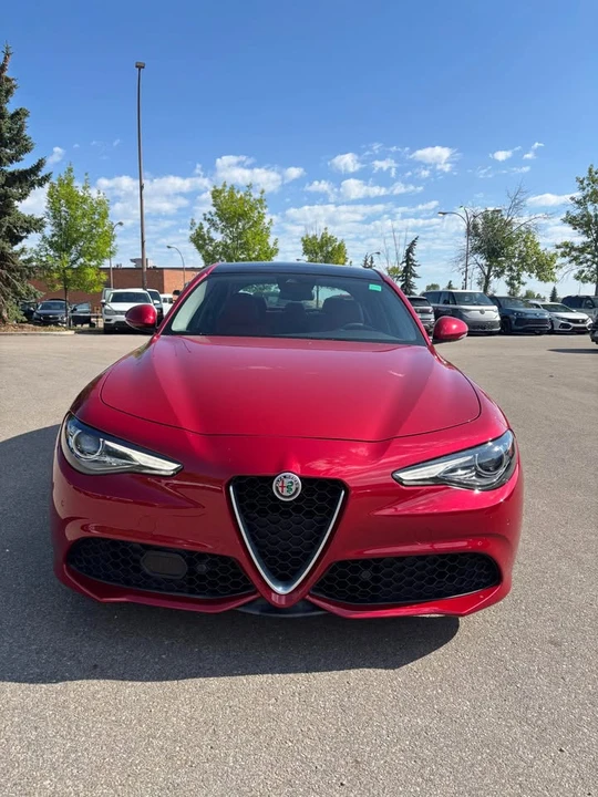 2018 Alfa Romeo Giulia - Image 2 of 11